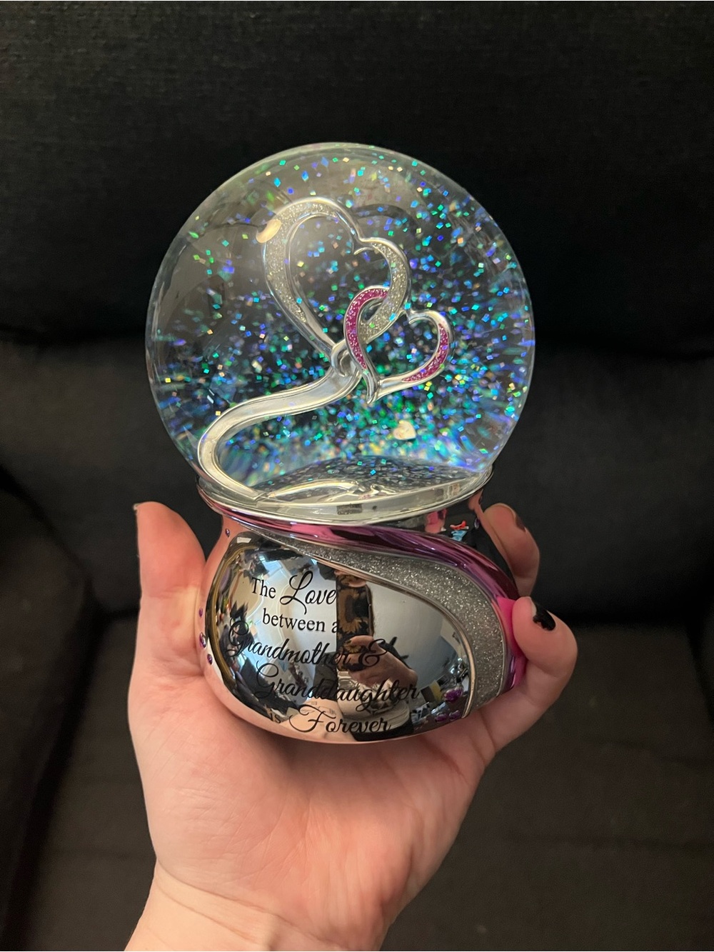 Bradford Exchange Musical Glitter Snow Globe Grandmother & Granddaughter Love